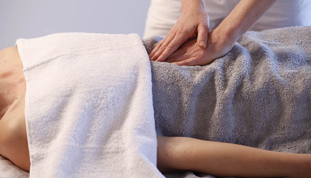 Massage du ventre HoliBelly, soin holistique